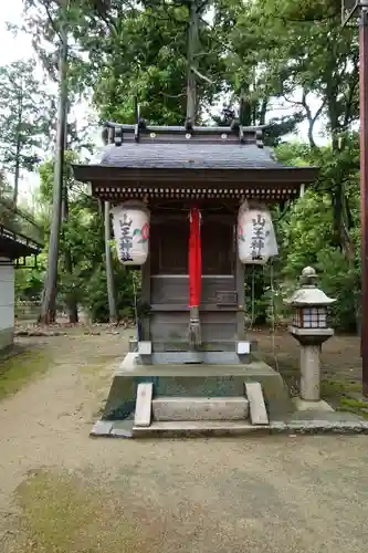 成合春日神社の末社