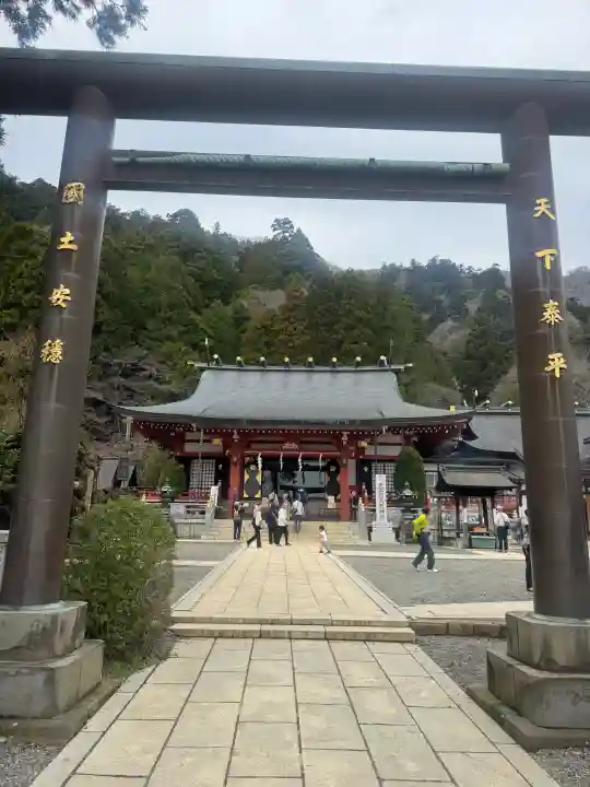 大山阿夫利神社の{uncategorized: "未分類", other: "その他", undefined: "問題あり", building: "その他建物", grave: "お墓", sacred_gate: "鳥居", guardian: "狛犬", statue: "像", buddha: "仏像", history: "歴史", nature: "自然", garden: "庭園", animal: "動物", pagoda: "塔", temizu: "手水舎", mountain_gate: "山門・神門", sanctuary: "本殿・本堂", subordinate: "末社・摂社", art: "芸術", scenery: "景色", jizo: "地蔵", ema: "絵馬", goshuin: "御朱印", omikuji: "おみくじ", items: "授与品その他", amulet: "お守り", goshuincho: "御朱印帳", eats: "食事", festival: "お祭り", votive_dance: "神楽", shichigosan: "七五三参", wedding: "結婚式", experience: "体験その他", initially: "初詣", around: "周辺", anti_infection: "感染症対策"}