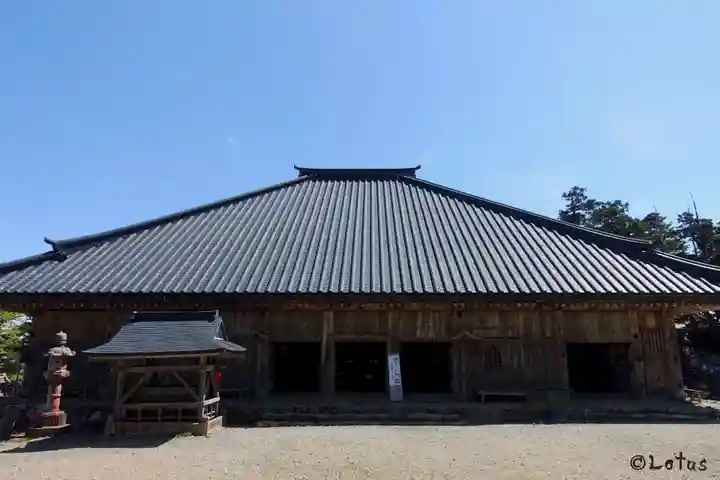 大峯山寺の本殿・本堂