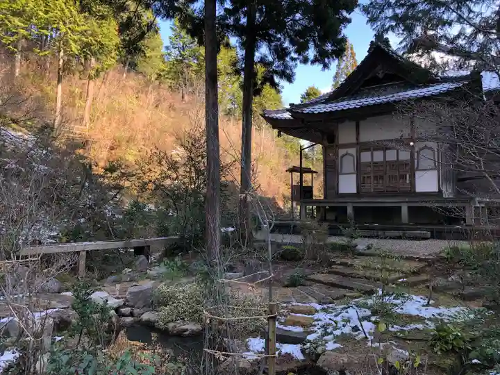 如意寺の庭園