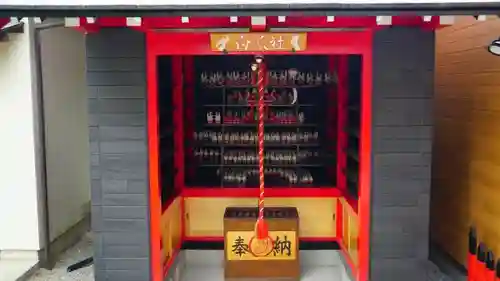 於菊稲荷神社の本殿