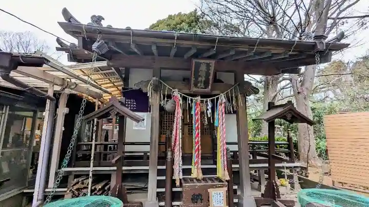 厳嶋神社の本殿・本堂