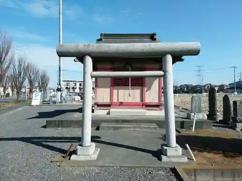 香取神社稲荷大明神の鳥居