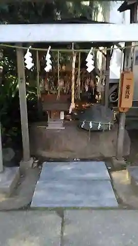 小岩神社の末社・摂社