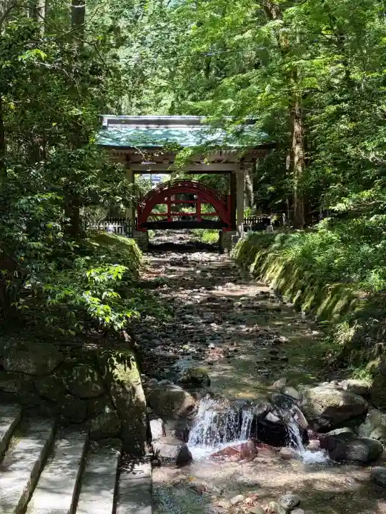 彌彦神社(新潟県)