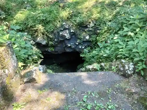 人穴浅間神社のその他建物