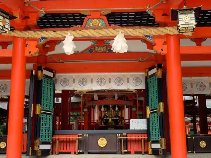 生田神社の本殿・本堂