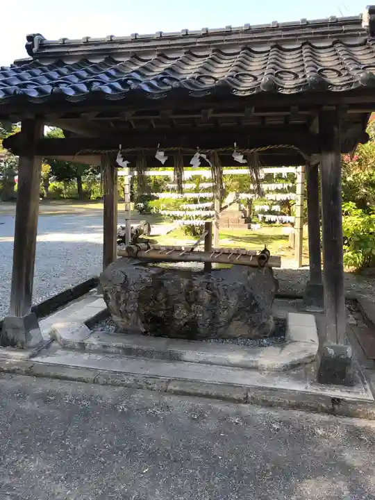 粟嶋神社の手水舎