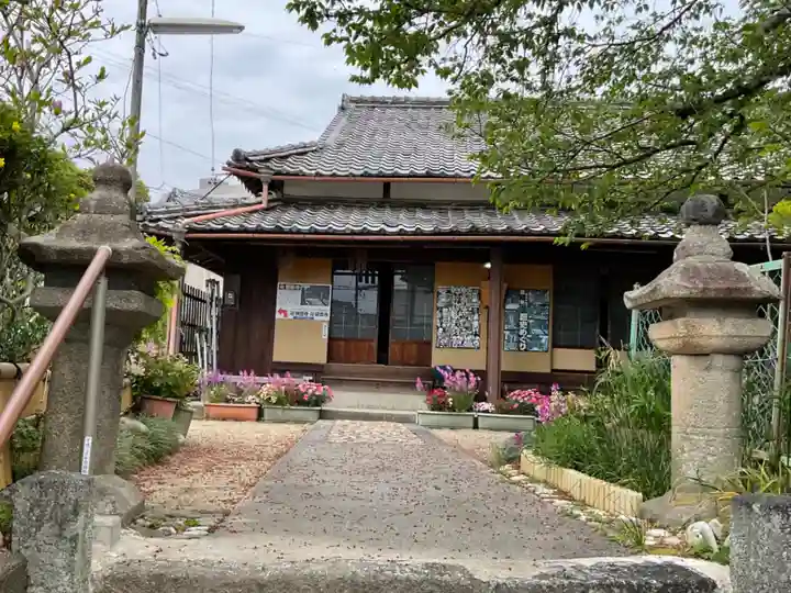 豊泉寺の本殿・本堂