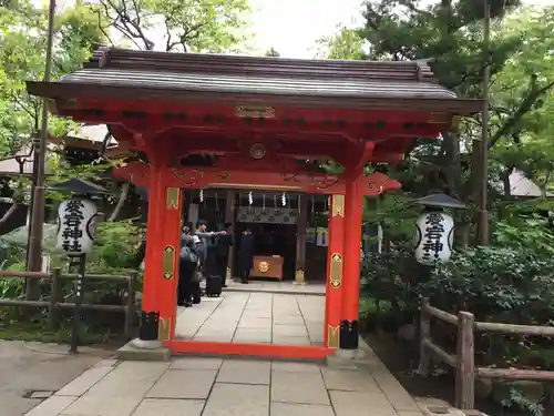 愛宕神社の山門