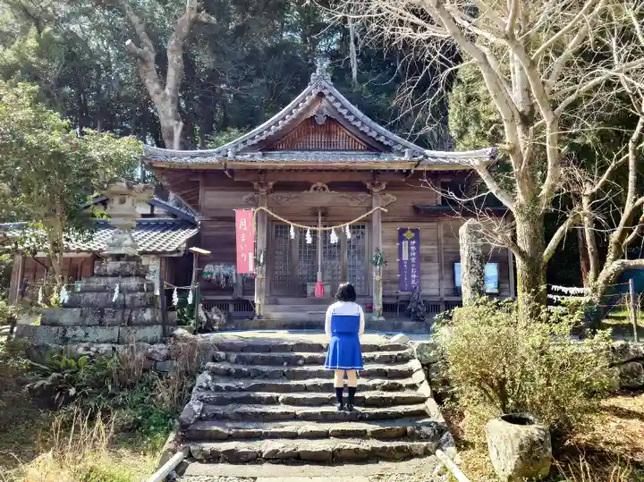 六條八幡宮の本殿・本堂