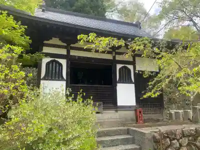施福寺の{uncategorized: "未分類", other: "その他", undefined: "問題あり", building: "その他建物", grave: "お墓", sacred_gate: "鳥居", guardian: "狛犬", statue: "像", buddha: "仏像", history: "歴史", nature: "自然", garden: "庭園", animal: "動物", pagoda: "塔", temizu: "手水舎", mountain_gate: "山門・神門", sanctuary: "本殿・本堂", subordinate: "末社・摂社", art: "芸術", scenery: "景色", jizo: "地蔵", ema: "絵馬", goshuin: "御朱印", omikuji: "おみくじ", items: "授与品その他", amulet: "お守り", goshuincho: "御朱印帳", eats: "食事", festival: "お祭り", votive_dance: "神楽", shichigosan: "七五三参", wedding: "結婚式", experience: "体験その他", initially: "初詣", around: "周辺", anti_infection: "感染症対策"}