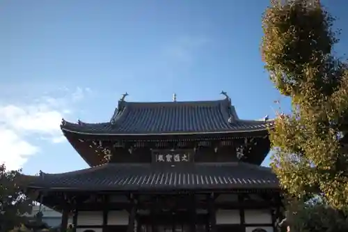 弘福寺の本殿・本堂
