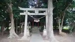 出世稲荷神社の鳥居