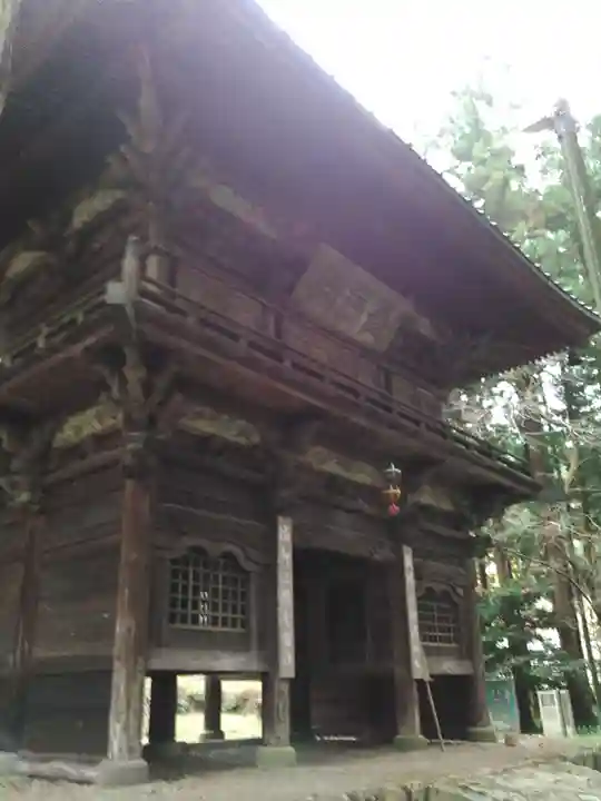 龍穏寺の山門・神門