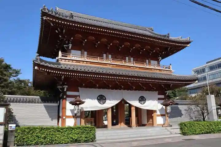伝通院の山門・神門