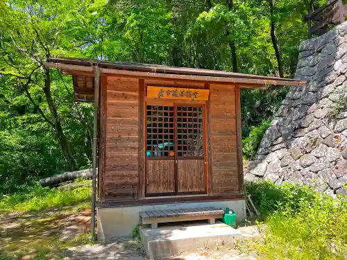 布制神社のその他建物