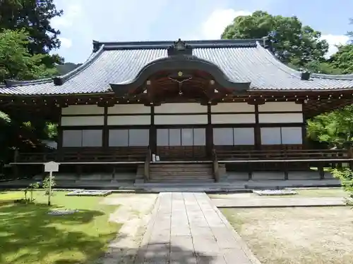 西教寺の本殿・本堂