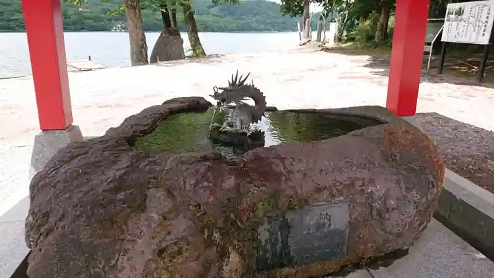 赤城神社の手水舎