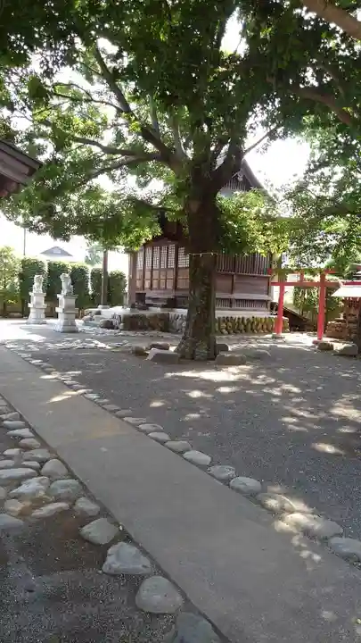 十二神社の本殿・本堂