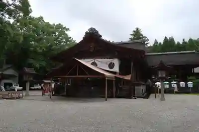 土佐神社の本殿・本堂