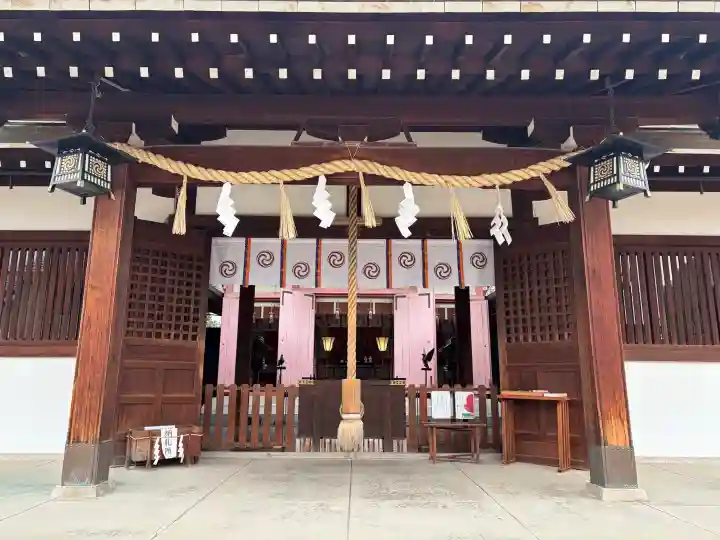 筒井八幡神社の{uncategorized: "未分類", other: "その他", undefined: "問題あり", building: "その他建物", grave: "お墓", sacred_gate: "鳥居", guardian: "狛犬", statue: "像", buddha: "仏像", history: "歴史", nature: "自然", garden: "庭園", animal: "動物", pagoda: "塔", temizu: "手水舎", mountain_gate: "山門・神門", sanctuary: "本殿・本堂", subordinate: "末社・摂社", art: "芸術", scenery: "景色", jizo: "地蔵", ema: "絵馬", goshuin: "御朱印", omikuji: "おみくじ", items: "授与品その他", amulet: "お守り", goshuincho: "御朱印帳", eats: "食事", festival: "お祭り", votive_dance: "神楽", shichigosan: "七五三参", wedding: "結婚式", experience: "体験その他", initially: "初詣", around: "周辺", anti_infection: "感染症対策"}