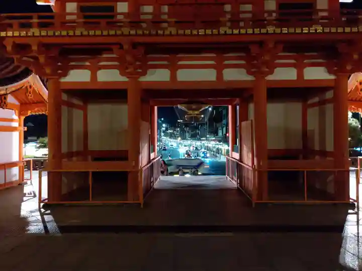 八坂神社(祇園さん)の山門・神門