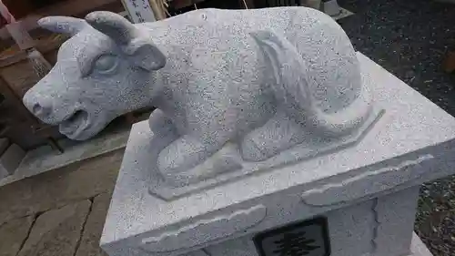 若鮨牛神社の狛犬