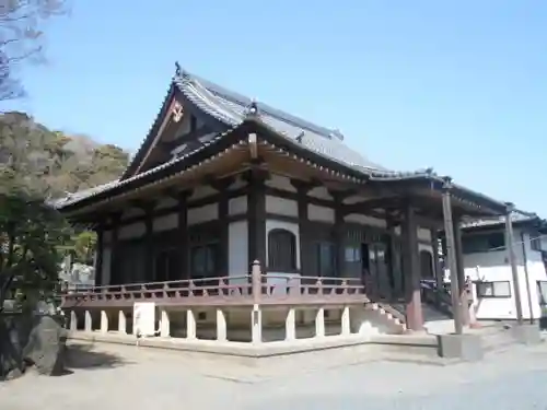 玉蔵院の本殿・本堂