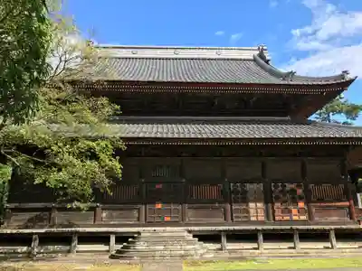 信濃國分寺の本殿・本堂