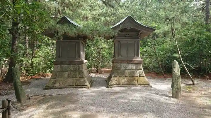 安宅住吉神社の末社・摂社