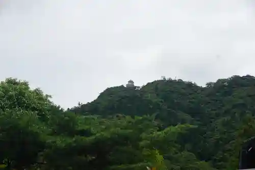 金華山御嶽神社の周辺