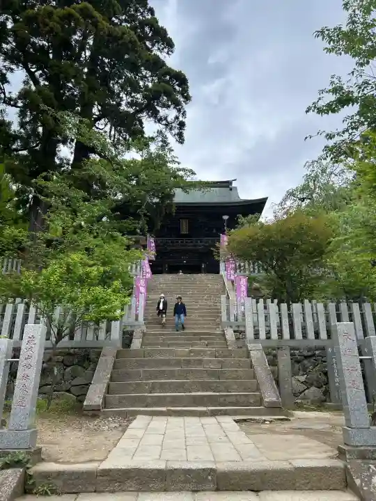 筑波山神社の{uncategorized: "未分類", other: "その他", undefined: "問題あり", building: "その他建物", grave: "お墓", sacred_gate: "鳥居", guardian: "狛犬", statue: "像", buddha: "仏像", history: "歴史", nature: "自然", garden: "庭園", animal: "動物", pagoda: "塔", temizu: "手水舎", mountain_gate: "山門・神門", sanctuary: "本殿・本堂", subordinate: "末社・摂社", art: "芸術", scenery: "景色", jizo: "地蔵", ema: "絵馬", goshuin: "御朱印", omikuji: "おみくじ", items: "授与品その他", amulet: "お守り", goshuincho: "御朱印帳", eats: "食事", festival: "お祭り", votive_dance: "神楽", shichigosan: "七五三参", wedding: "結婚式", experience: "体験その他", initially: "初詣", around: "周辺", anti_infection: "感染症対策"}
