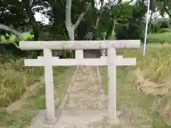 神社(名称不明)の鳥居