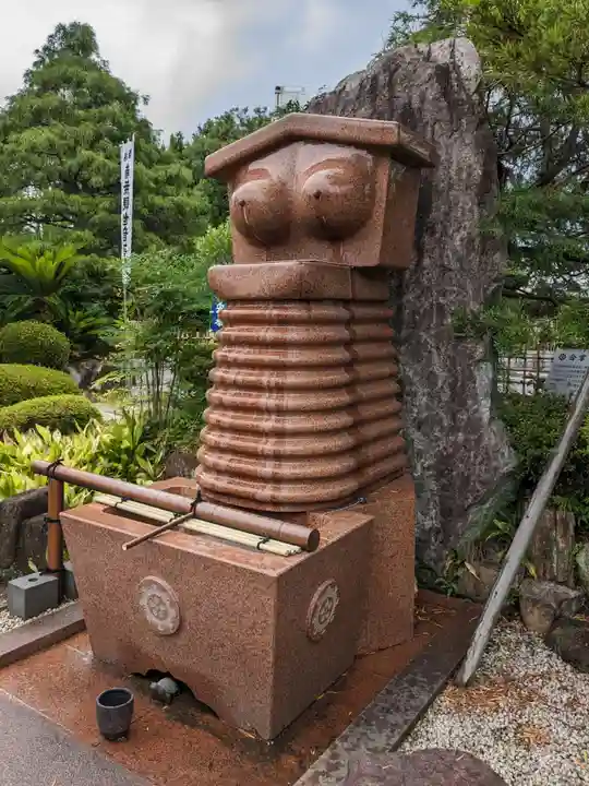 間々観音(龍音寺)の手水舎