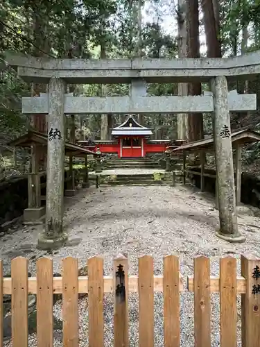 室生龍穴神社(奈良県)