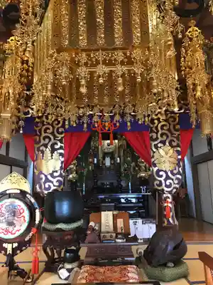 多聞寺の本殿・本堂