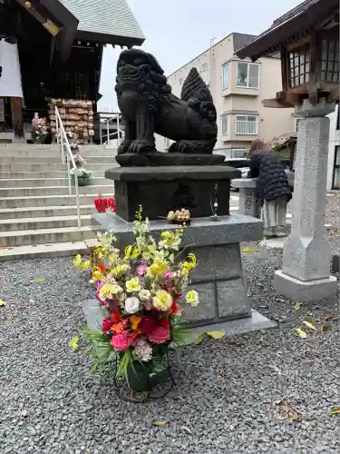 札幌諏訪神社の狛犬