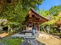 室原神社(萩原町串作)の本殿・本堂