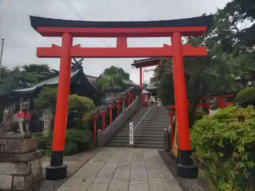 三光稲荷神社の鳥居