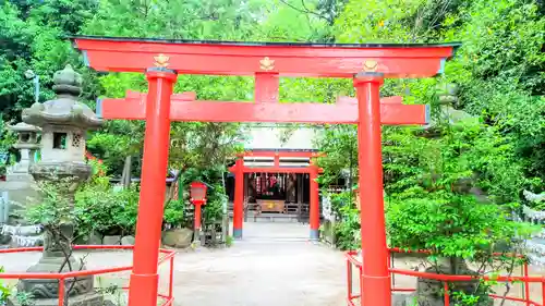 御器所八幡宮の鳥居