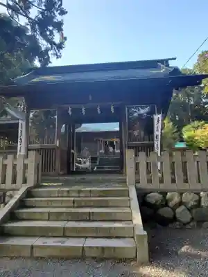 草薙神社の山門・神門