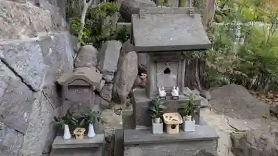 宮地嶽神社の末社・摂社