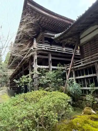 石山寺の{uncategorized: "未分類", other: "その他", undefined: "問題あり", building: "その他建物", grave: "お墓", sacred_gate: "鳥居", guardian: "狛犬", statue: "像", buddha: "仏像", history: "歴史", nature: "自然", garden: "庭園", animal: "動物", pagoda: "塔", temizu: "手水舎", mountain_gate: "山門・神門", sanctuary: "本殿・本堂", subordinate: "末社・摂社", art: "芸術", scenery: "景色", jizo: "地蔵", ema: "絵馬", goshuin: "御朱印", omikuji: "おみくじ", items: "授与品その他", amulet: "お守り", goshuincho: "御朱印帳", eats: "食事", festival: "お祭り", votive_dance: "神楽", shichigosan: "七五三参", wedding: "結婚式", experience: "体験その他", initially: "初詣", around: "周辺", anti_infection: "感染症対策"}