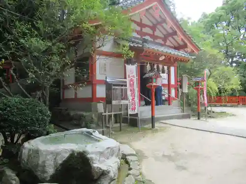 天開稲荷社の本殿・本堂