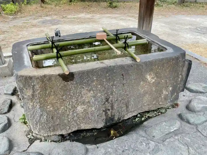 千束稲荷神社の{uncategorized: "未分類", other: "その他", undefined: "問題あり", building: "その他建物", grave: "お墓", sacred_gate: "鳥居", guardian: "狛犬", statue: "像", buddha: "仏像", history: "歴史", nature: "自然", garden: "庭園", animal: "動物", pagoda: "塔", temizu: "手水舎", mountain_gate: "山門・神門", sanctuary: "本殿・本堂", subordinate: "末社・摂社", art: "芸術", scenery: "景色", jizo: "地蔵", ema: "絵馬", goshuin: "御朱印", omikuji: "おみくじ", items: "授与品その他", amulet: "お守り", goshuincho: "御朱印帳", eats: "食事", festival: "お祭り", votive_dance: "神楽", shichigosan: "七五三参", wedding: "結婚式", experience: "体験その他", initially: "初詣", around: "周辺", anti_infection: "感染症対策"}
