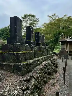 人穴浅間神社(静岡県)
