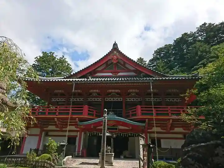 那谷寺の本殿・本堂