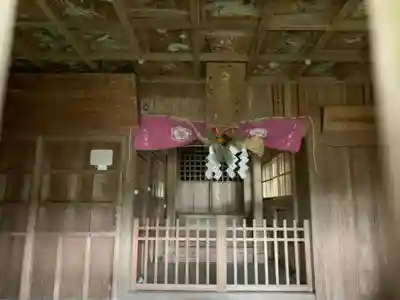 白山神社の本殿・本堂