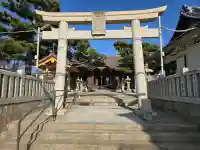 舞子六神社/まいこむの宮の{uncategorized: "未分類", other: "その他", undefined: "問題あり", building: "その他建物", grave: "お墓", sacred_gate: "鳥居", guardian: "狛犬", statue: "像", buddha: "仏像", history: "歴史", nature: "自然", garden: "庭園", animal: "動物", pagoda: "塔", temizu: "手水舎", mountain_gate: "山門・神門", sanctuary: "本殿・本堂", subordinate: "末社・摂社", art: "芸術", scenery: "景色", jizo: "地蔵", ema: "絵馬", goshuin: "御朱印", omikuji: "おみくじ", items: "授与品その他", amulet: "お守り", goshuincho: "御朱印帳", eats: "食事", festival: "お祭り", votive_dance: "神楽", shichigosan: "七五三参", wedding: "結婚式", experience: "体験その他", initially: "初詣", around: "周辺", anti_infection: "感染症対策"}